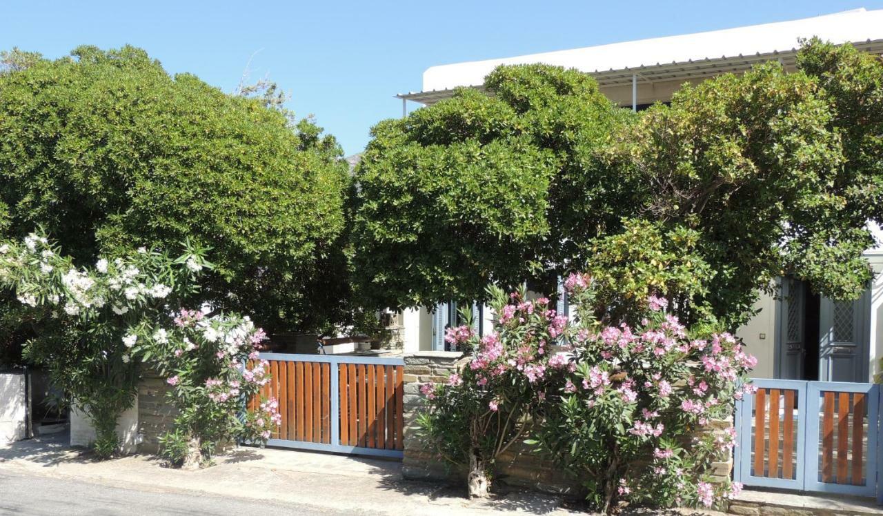 Levante Studios Αndros Menites Bagian luar foto