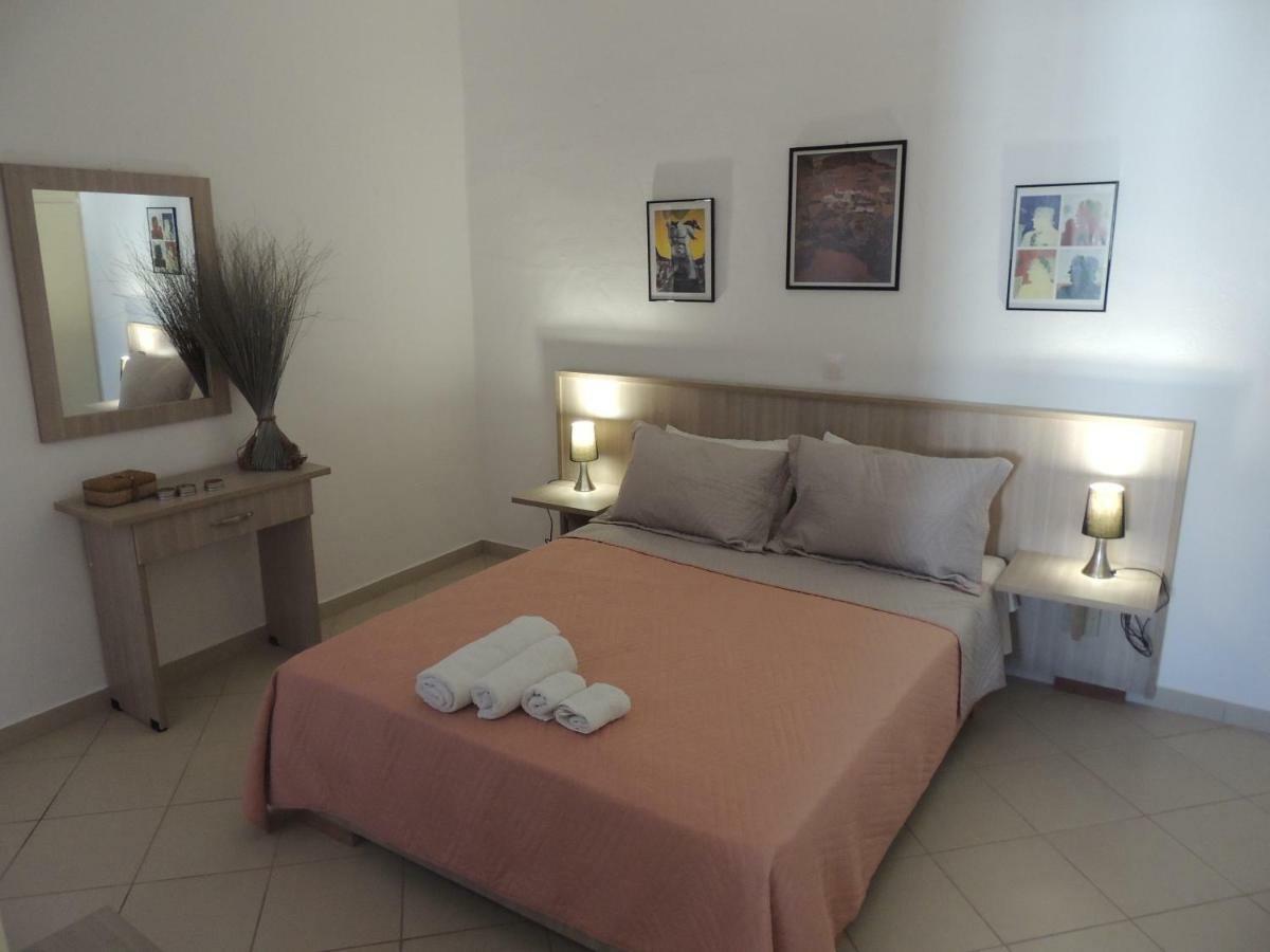 Levante Studios Αndros Menites Bagian luar foto